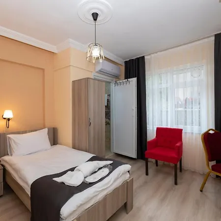 מלון Avrupa Palace 2*