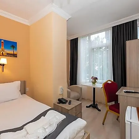 Avrupa Palace 3*